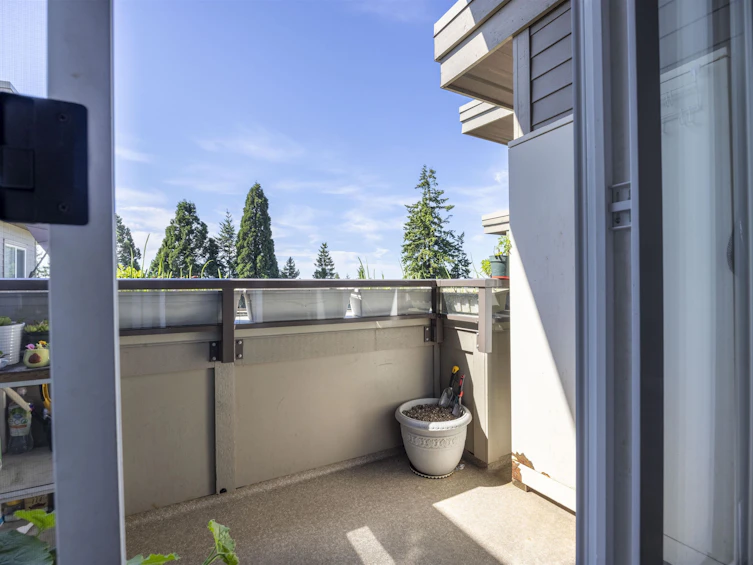 401-6875 Dunblane Avenue, Burnaby, BC, V5J 0G6 - 21