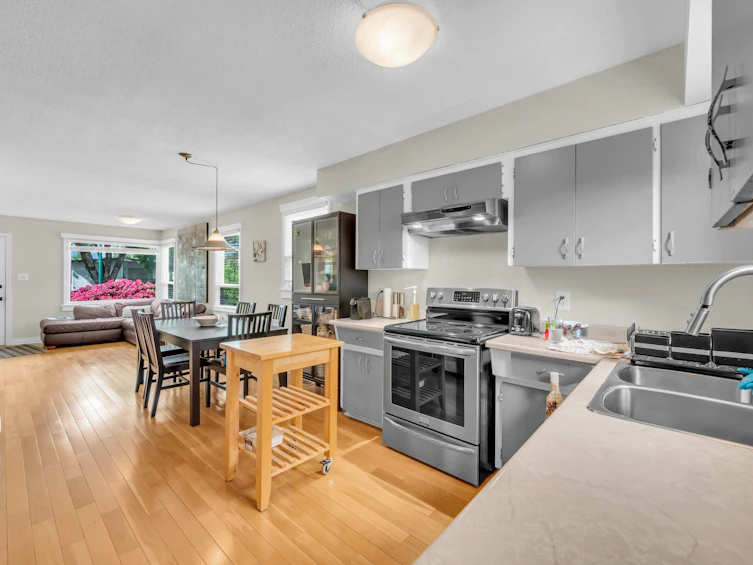 3278 Parker Street, Vancouver, BC, V5K 2V8 - 12