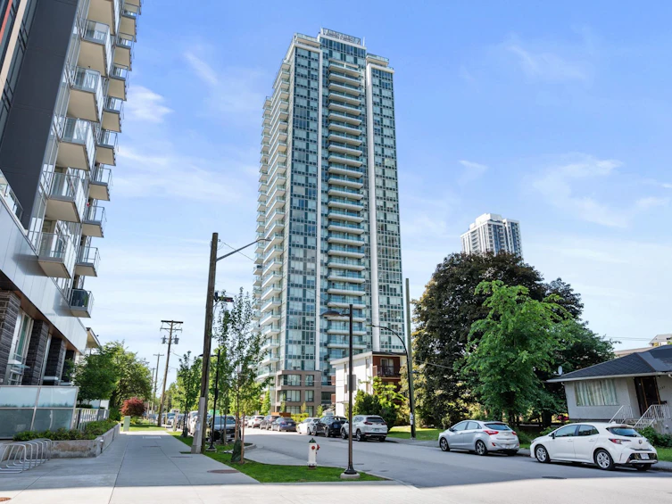 401-6463 Silver Avenue, Burnaby, BC, V5H 0K4