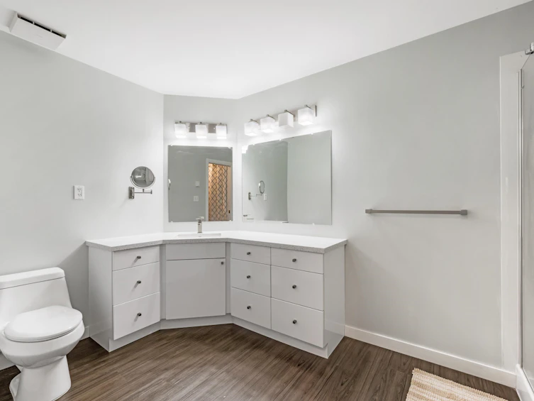 318-15150 108 Avenue, Surrey, BC, V3R 0V1 - 23
