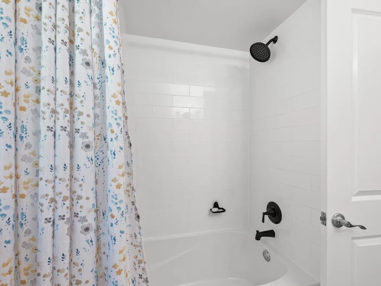 2223 Mountain Drive, Abbotsford, BC, V3G 1E2 - 23