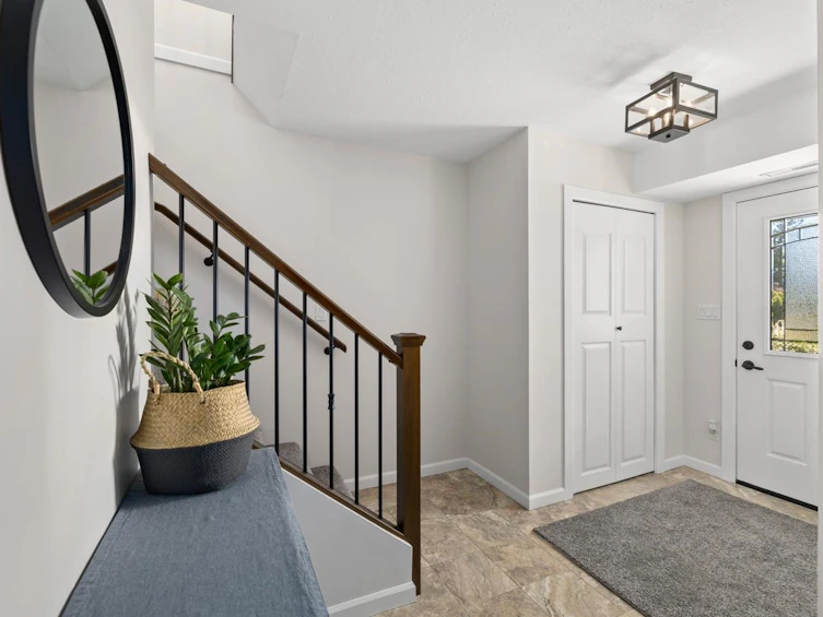 2223 Mountain Drive, Abbotsford, BC, V3G 1E2 - 4