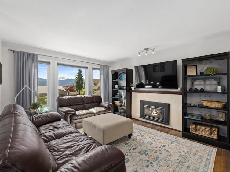 2223 Mountain Drive, Abbotsford, BC, V3G 1E2 - 7