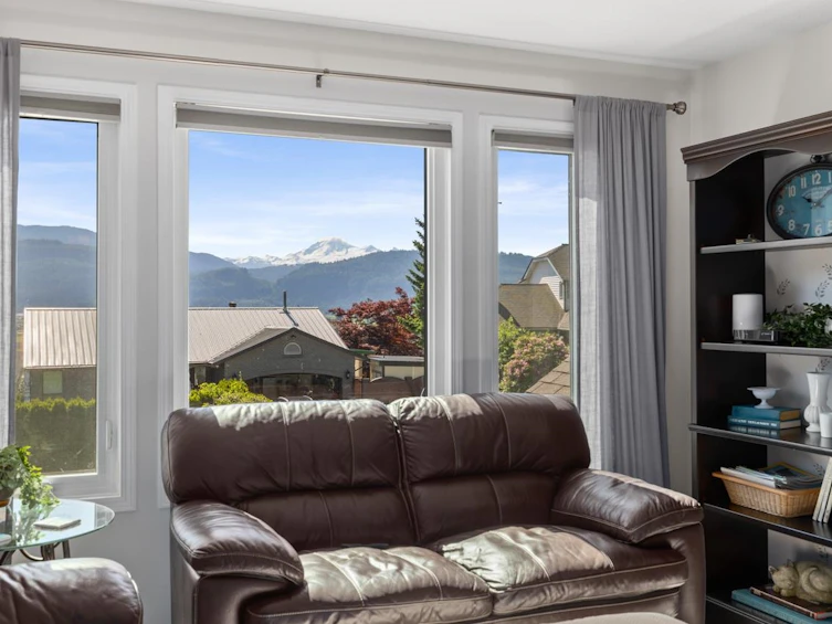 2223 Mountain Drive, Abbotsford, BC, V3G 1E2 - 8