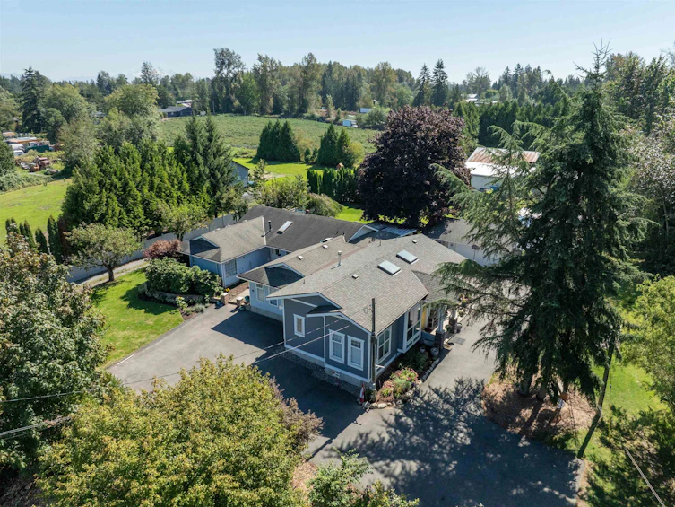 6063 256 Street, Langley, BC, V4W 1K1 - 3