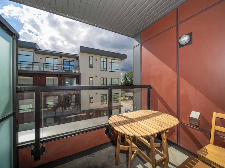 511-13858 108 Avenue, Surrey, BC, V3T 0T8 - 12