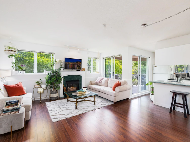 212-13733 74 Avenue, Surrey, BC, V3W 1B8 - 3