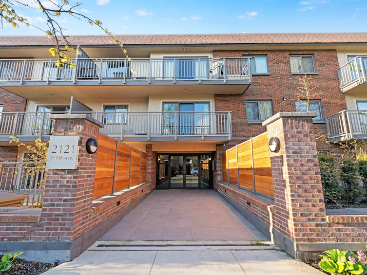 215-2121 W 6th Avenue, Vancouver, BC, V6K 1V5 - 28