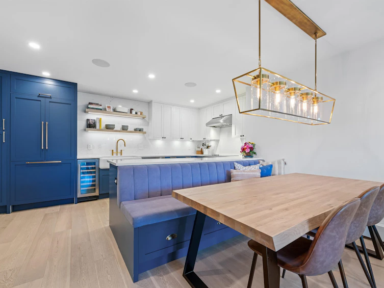 215-2121 W 6th Avenue, Vancouver, BC, V6K 1V5 - 4