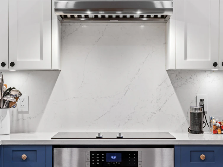 215-2121 W 6th Avenue, Vancouver, BC, V6K 1V5 - 7