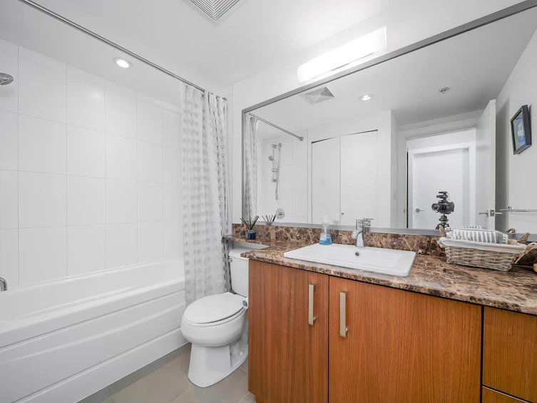 214-5885 Irmin Street, Burnaby, BC, V5J 0C2 - 14