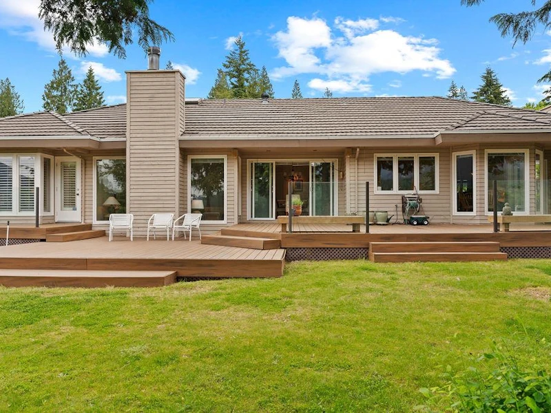 40152 Bill's Place, Squamish BC V8B 0H8