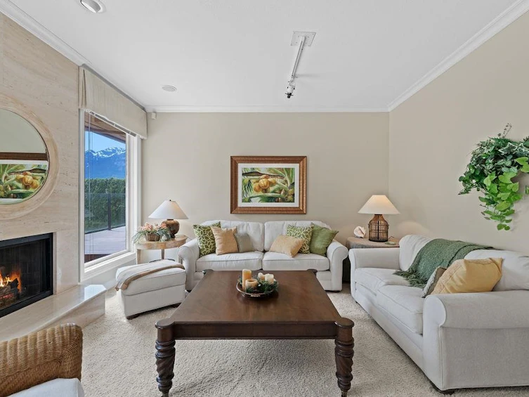 40152 Bill's Place, Squamish, BC, V8B 0A6 - 3