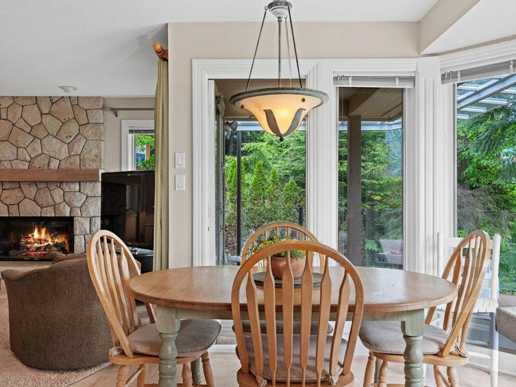 40152 Bill's Place, Squamish, BC, V8B 0A6 - 13