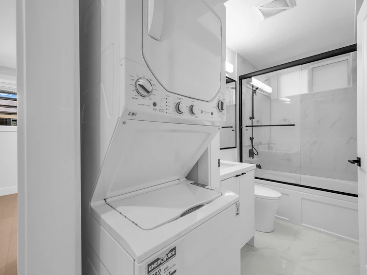 3417 Seaforth Drive, Vancouver, BC, V5M 4C6 - 22