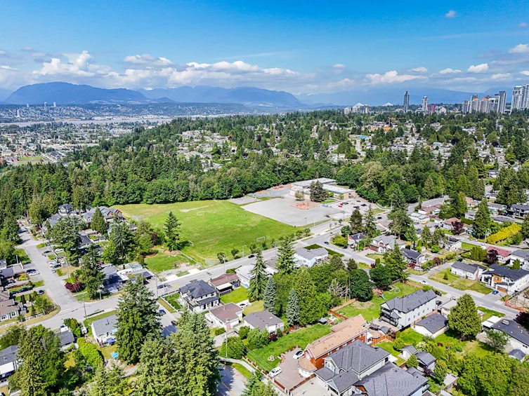 12259 98a Avenue, Surrey, BC, V3V 2J9 - 39