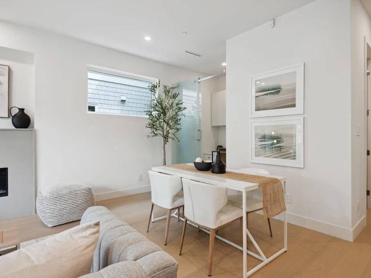 1-4748 Argyle Street, Vancouver, BC, V5N 3X8 - 12