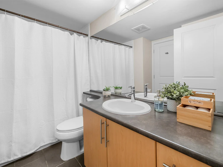 E102-8929 202 Street, Langley, BC, V1M 0B4 - 9