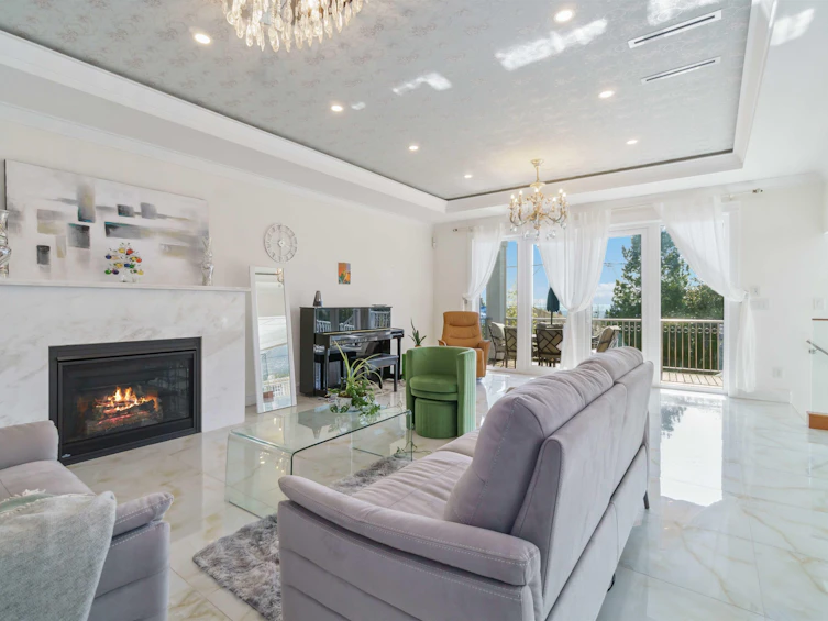 4231 Chelsea Crescent, North Vancouver, BC, V7R 3J4 - 2