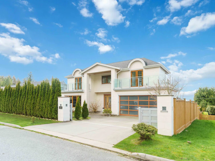 4231 Chelsea Crescent, North Vancouver, BC, V7R 3J4