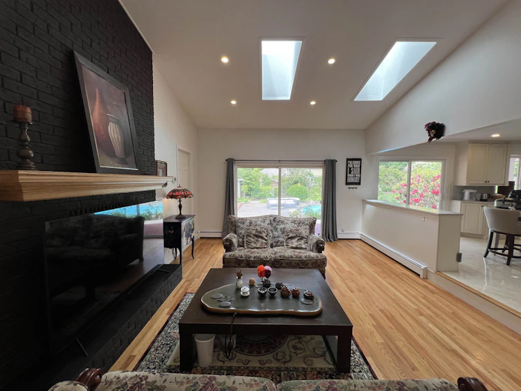14387 24a Avenue, Surrey, BC, V4P 1R8 - 14