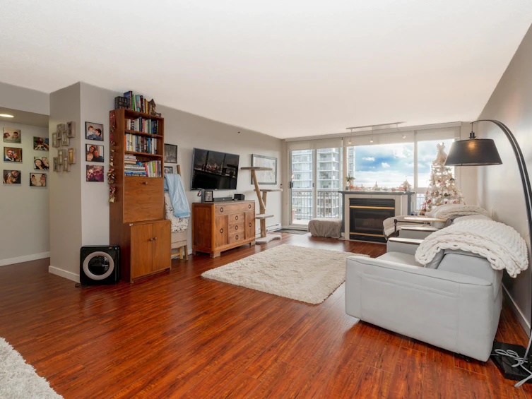 1901-551 Austin Avenue, Coquitlam, BC, V3K 6R7 - 2