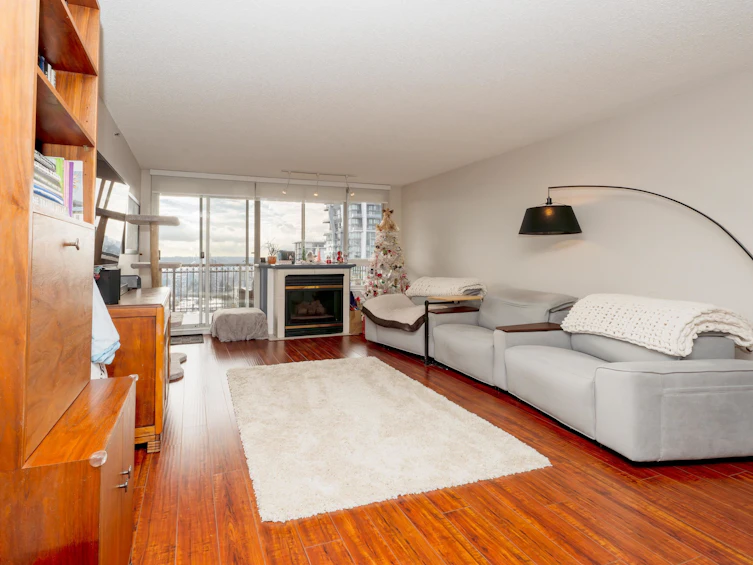 1901-551 Austin Avenue, Coquitlam, BC, V3K 6R7 - 3