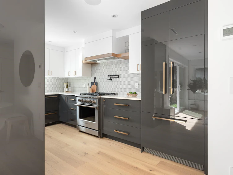 1071 E 22nd Avenue, Vancouver, BC, V5V 1W2 - 8