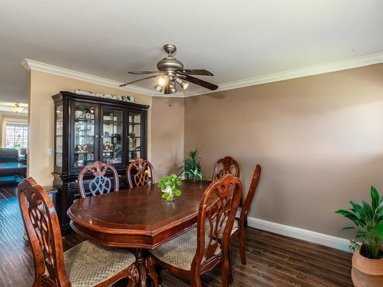 12070 204b Street, Maple Ridge, BC, V2X 1A9 - 11