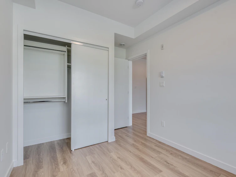 E416-13858 108 Avenue, Surrey, BC, V3T 0T8 - 14