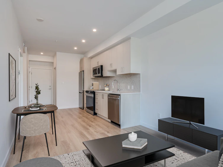 E416-13858 108 Avenue, Surrey, BC, V3T 0T8 - 12