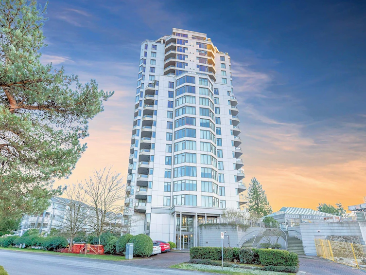 1106-13880 101 Avenue, Surrey, BC, V3T 5T1 - 3