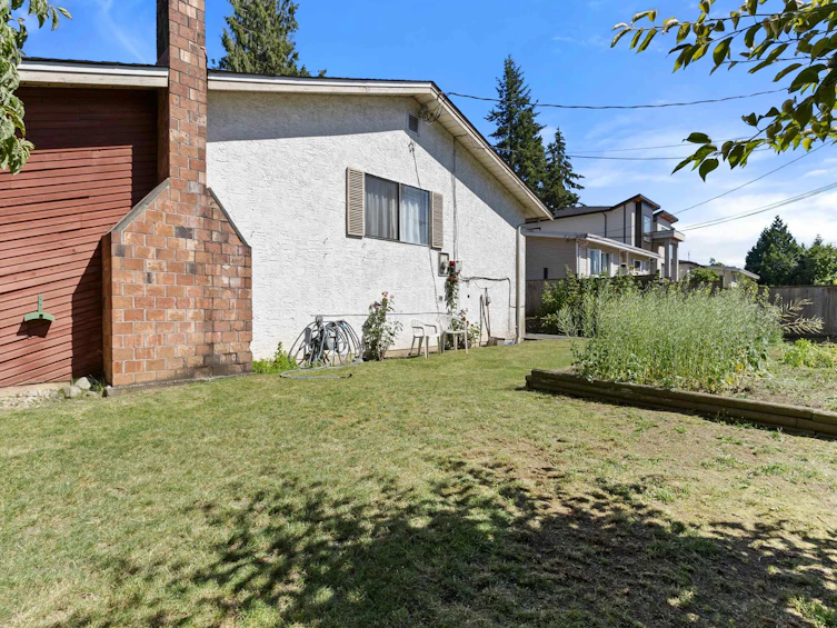 2551 Adelaide Street, Abbotsford, BC, V2T 3L9 - 38