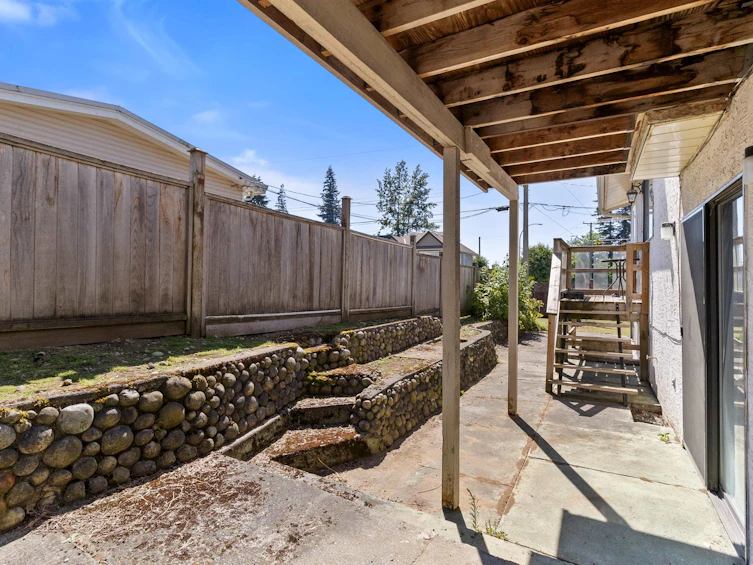 2551 Adelaide Street, Abbotsford, BC, V2T 3L9 - 32