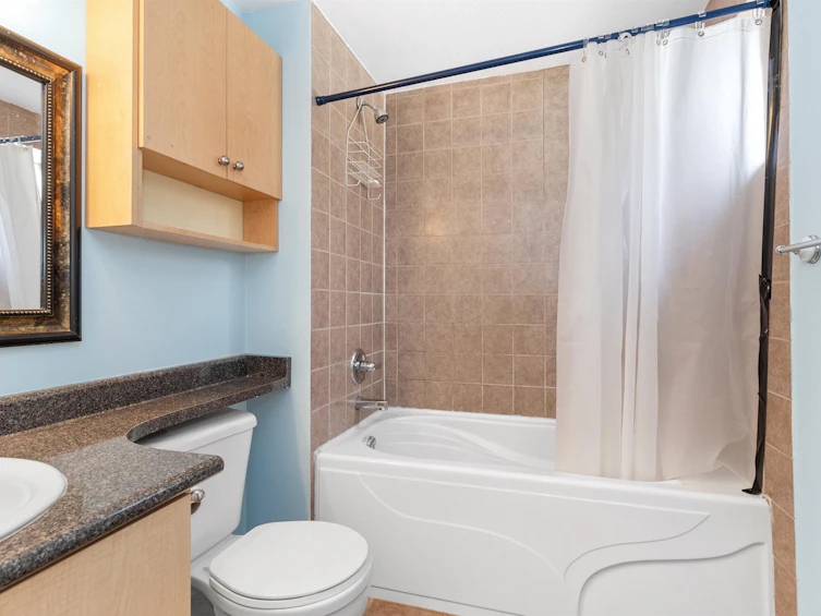 2551 Adelaide Street, Abbotsford, BC, V2T 3L9 - 30