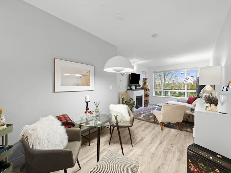 214-2970 King George Boulevard, Surrey, BC, V4P 0E6 - 12