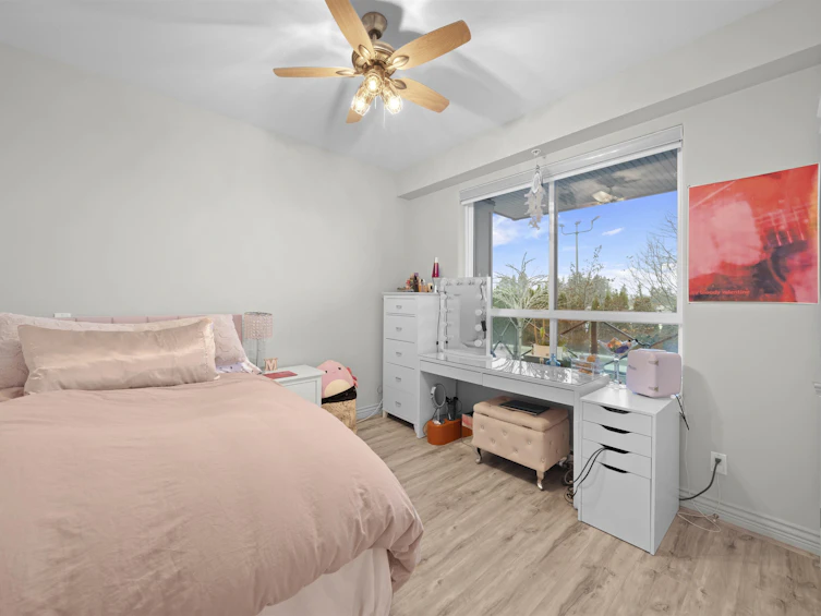214-2970 King George Boulevard, Surrey, BC, V4P 0E6 - 10