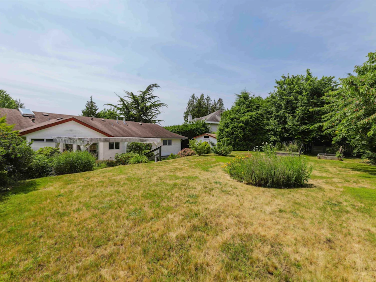 5078 Bay Road, Sechelt, BC, V7Z 0E9 - 16