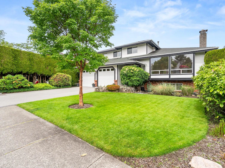 642 26th Crescent, North Vancouver, BC, V7N 4J6 - 3