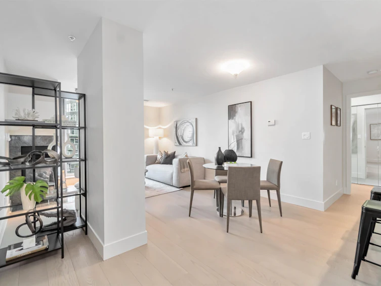 1007-590 Nicola Street, Vancouver, BC, V6G 3J8 - 11