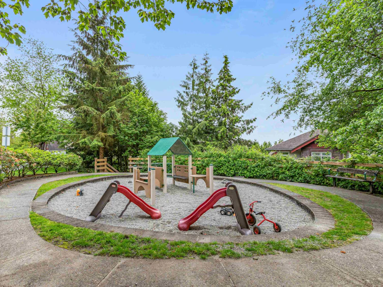 68-15 Forest Park Way, Port Moody, BC, V3H 5G7 - 30