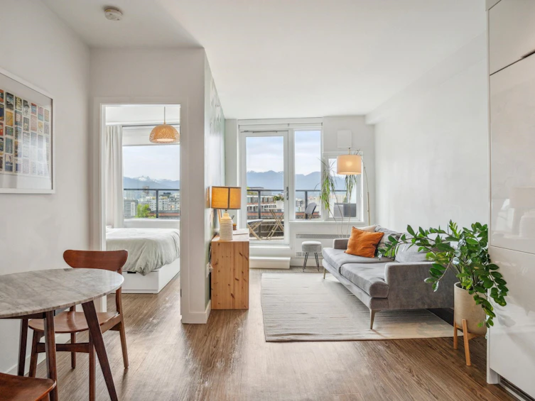 504-209 E 7th Avenue, Vancouver, BC, V5T 0H3