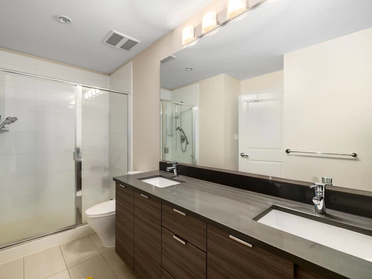 515-2665 Mountain Highway, North Vancouver, BC, V7J 0A8 - 10