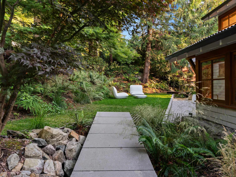 6072 Eagleridge Drive, West Vancouver, BC, V7W 1W9 - 2