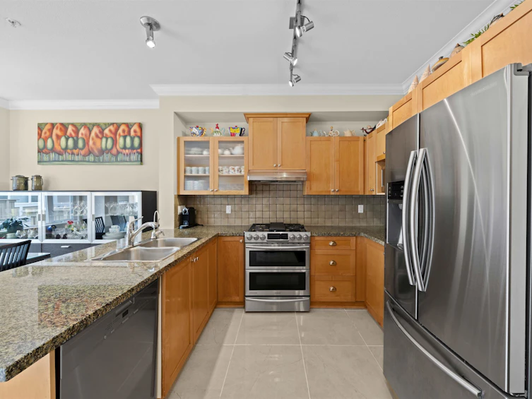 896 W 58th Avenue, Vancouver, BC, V6P 6Y3 - 12