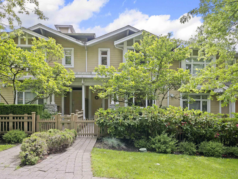 896 W 58th Avenue, Vancouver BC V6P 6Y3
