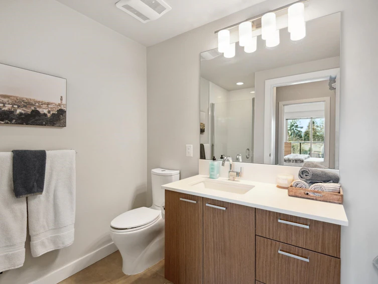 306-1330 Marine Drive, North Vancouver, BC, V7P 1T4 - 16