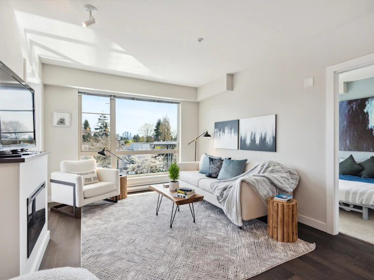 306-1330 Marine Drive, North Vancouver, BC, V7P 1T4 - 4