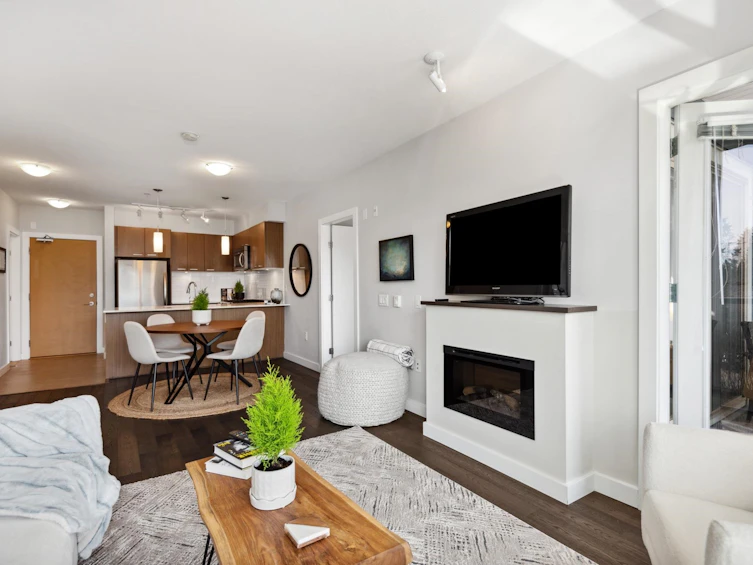 306-1330 Marine Drive, North Vancouver, BC, V7P 1T4 - 6