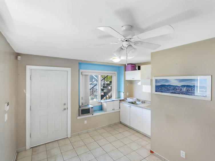 743 Durward Avenue, Vancouver, BC, V5V 2Y9 - 28